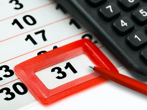 Calendrier mensuel avec emphase sur la date du 31 qui est la date de fin de mois et jour de paie